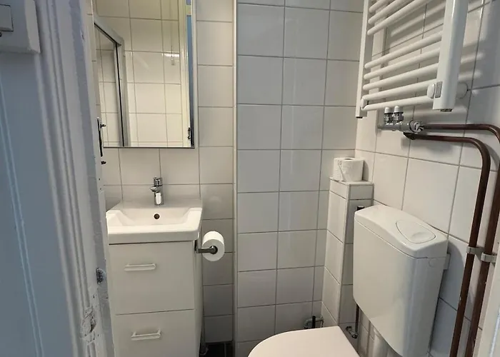 Authentic Sunny Jordaan Apartment Amsterdam